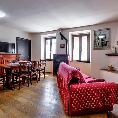 Casa Giuly アパート